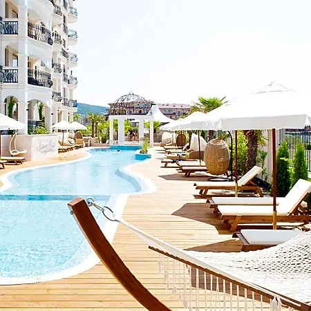 فندق Harmony 10 3*